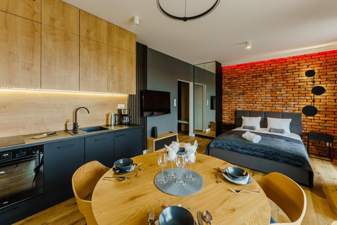 Apartamenty Lighthouse - Sauna & Fitness & Jacuzzi - Baltic Marina Residence Kołobrzeg Esterno foto