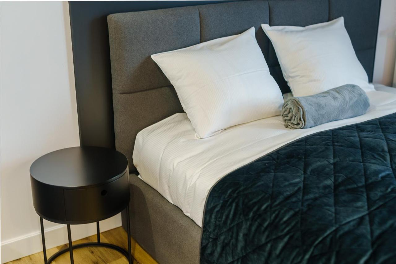 Apartamenty Lighthouse - Sauna & Fitness & Jacuzzi - Baltic Marina Residence Kołobrzeg Esterno foto
